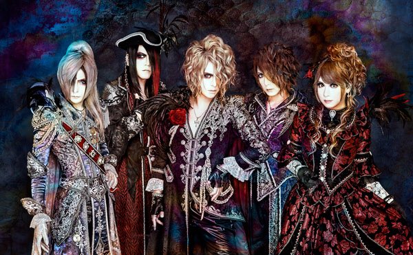 versailles-lineage-01